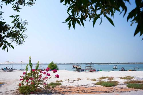 Yas Island Mayan 2 Junior 1 Bed Apartment with Private Beach Access by Central Stay