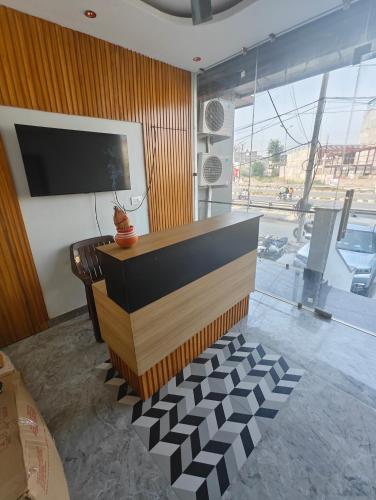 Hotel Elev11 in Zirakpur