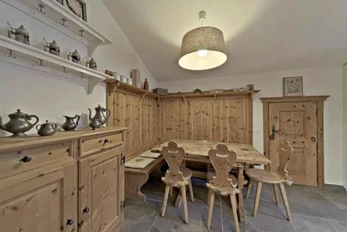 Attic Lake View with Free Parking in Silvaplana City Center