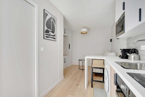 Quiet studio for 2P - Oberkampf - image 5