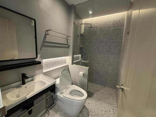 C smile samed resort Room Type - Deluxe Double Room with Side Sea View