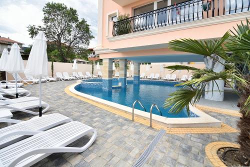 수영장, Sirena Palace Family Hotel in 옵져