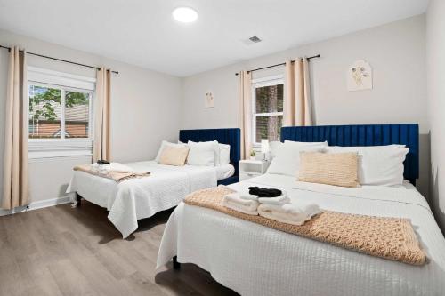 10 Min to Downtown - Desk - Fenced Yard - Wi-Fi in Egyéb