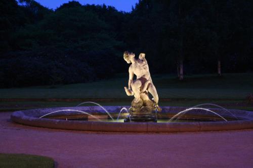 Wortley Hall Sheffield - image 11