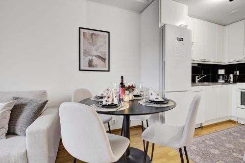 ห้องครัว, Adorable Arctic Apartments - Private Sauna & Free Parking in แลพแล็นด์