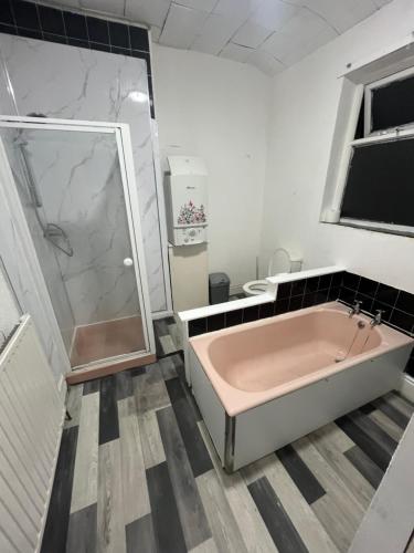 Cooperate home2 in Oldham