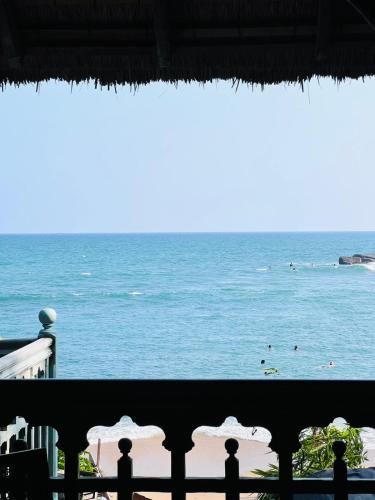 阿迦瑟夫風景度假屋 (Aga Surf View) in 唐加勒