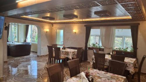 Hotel & Restaurant Kotel in Kotele
