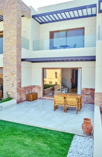Wateera Jebel Sifah Room Type - Apartment with Sea View