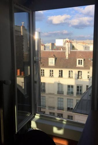 Boutique Hotel de la Place des Vosges - image 9