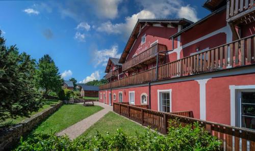 Hotel Barborka in Frymburk City Center