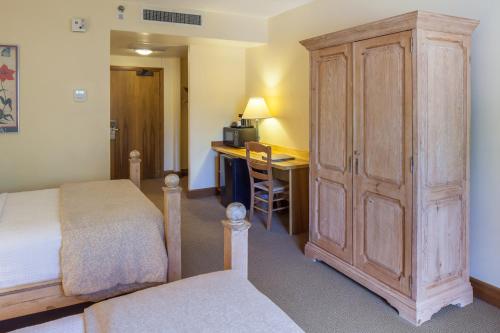 New Harmony Inn Resort and Conference Center - image 4