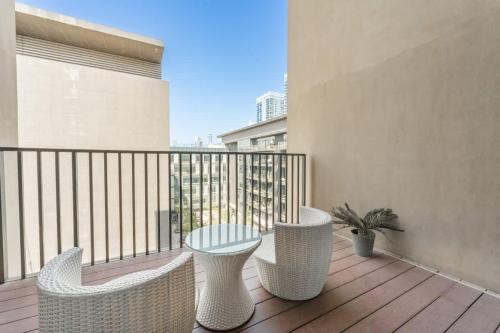 Spacious Two Bedroom with Maids room Near City Mall - image 8