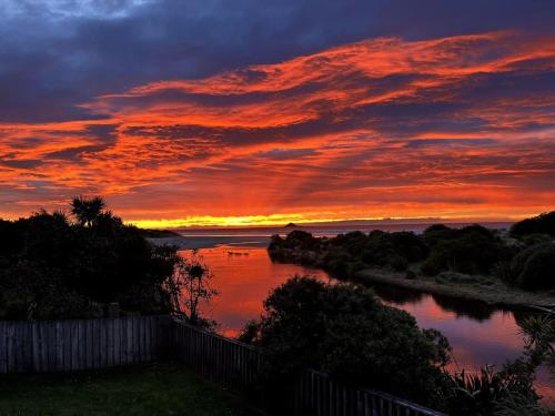 The perfect beach house vibe in Ocean View