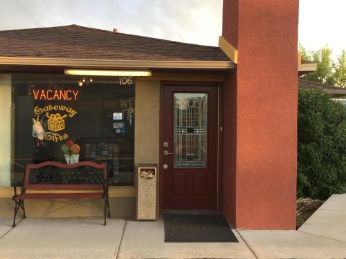 Gateway Inn - image 2