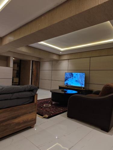 But Tourist Inn Hotel Murree - image 6