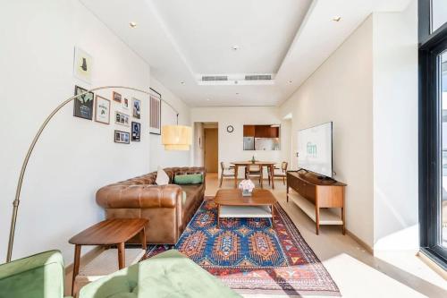 Urban 1BR Retreat RP Heights Near Dubai Mall - image 14