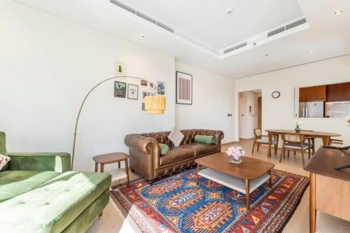 Urban 1BR Retreat RP Heights Near Dubai Mall - image 2