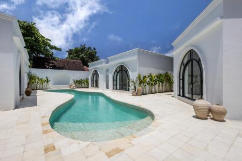 Bamboo Bungalows 1