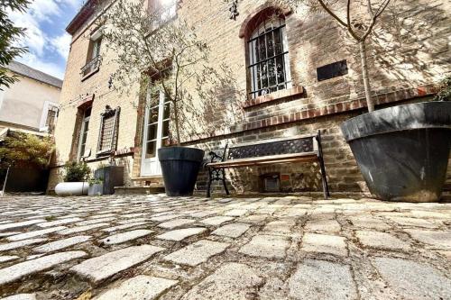 Maison Arcania Raw Charm & Secret Garden - Location saisonnière - Reims