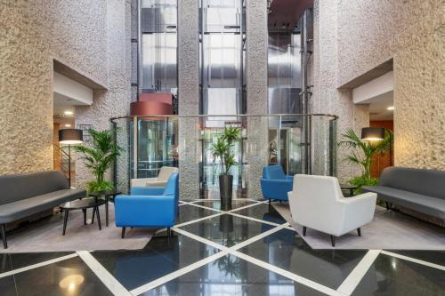 ردهة, فندق سيلكين بويرتا مدريد (Silken Puerta Madrid Hotel) in سان بلاس