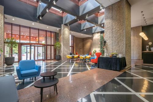 ردهة, فندق سيلكين بويرتا مدريد (Silken Puerta Madrid Hotel) in سان بلاس