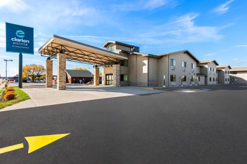 Clarion Pointe in Milwaukee, USA