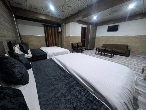 But Tourist Inn Hotel Murree - main image