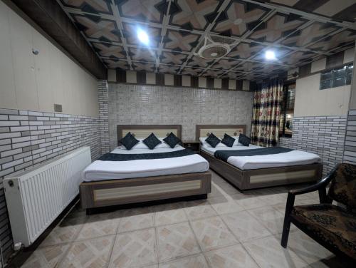 But Tourist Inn Hotel Murree - image 5