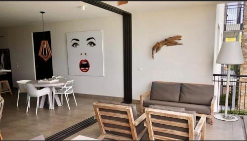 Coral Estate Luxury Apartment - Cape Marie 1406 in Willibrordus