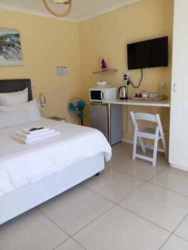 Naliya Guest house Room Type - Double Room with Pool View
