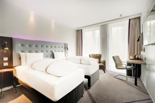 Premier Inn Berlin Alexanderplatz - image 36