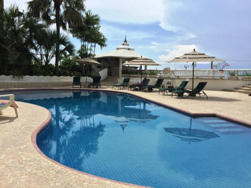 Villa Guitarron gran terraza vista espectacular 6 huespedes piscina gigante