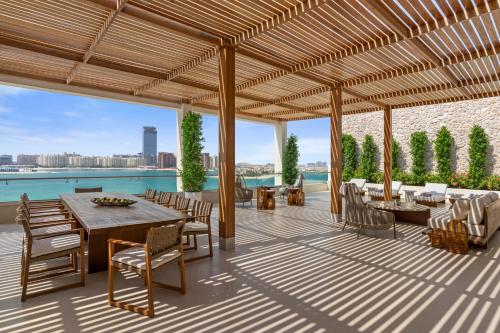 Rixos The Palm Hotel & Suites – Ultra All Inclusive - Balcony/terrace