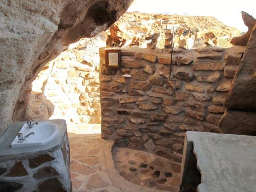 Tsubes Petrified Forest Tented Camp in 霍里克薩斯