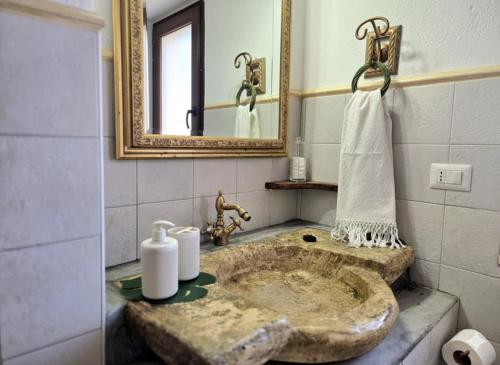 SArrosa de Monti
