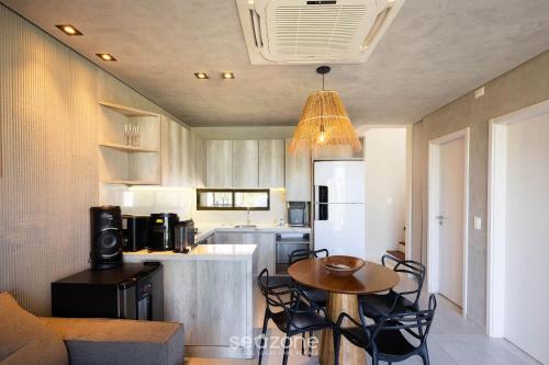 Kitchen, Casas em condominio a beira-mar, OKA Morada dos Milagres - GREs in Passo de Camarajibe