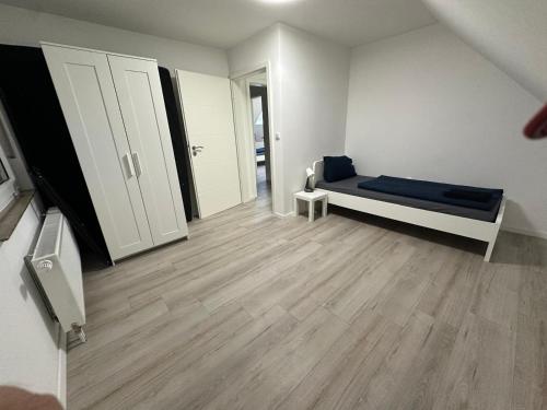 HAI2 - Modern Unterkunft mit Einzelzimmer in Hainburg
