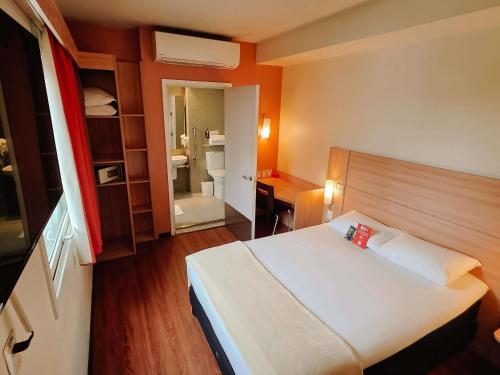1 queen bed