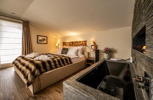 1 queen bed
