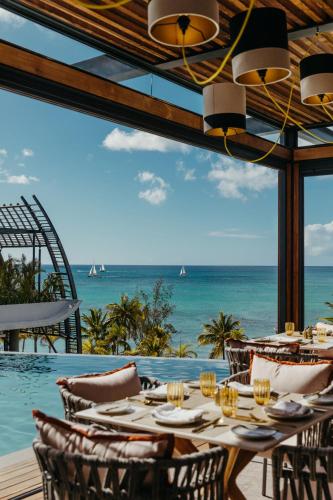 ห้องอาหาร, LUX* Grand Baie in กรองด์ แบ