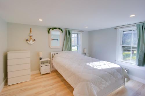 Lakeside Spofford Retreat Near Hiking & Boating! in Chesterfield
