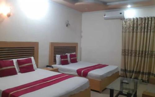 Galaxy Inn Guest House - image 8