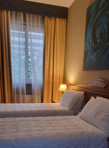 Hotel De La Ville Room Type - Twin Room