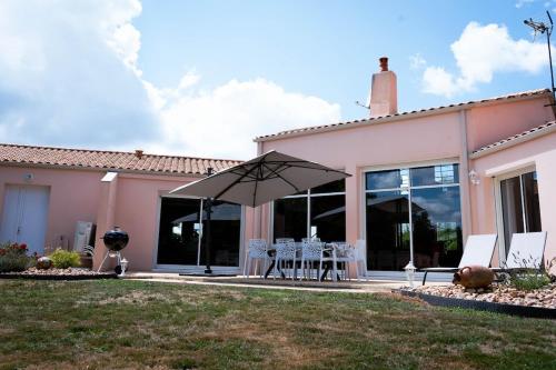 Erkély/terasz, Ô repos de l'étang (O repos de l'etang) in Sainte Hermine