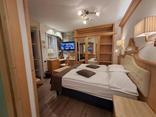 Alexander Hotel Alpine Wellness Dolomites
