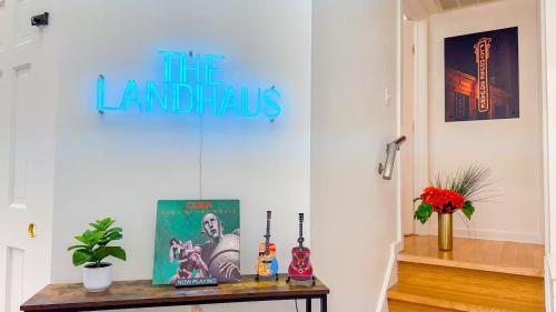 The Landhaus - In The Heart of Downtown Cleveland, Cleveland (Foto 7)