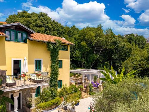 Holiday Home Nika by Interhome in รูเบซี