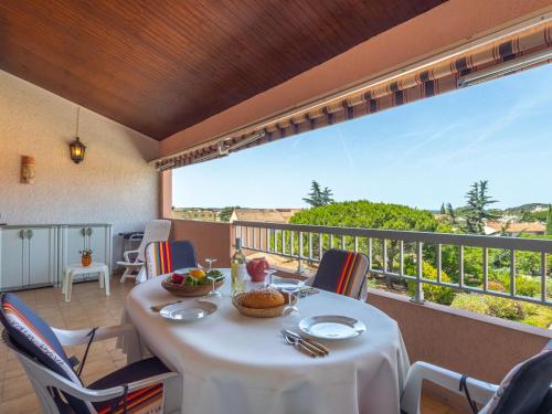 Apartment Les myrtilles-2 by Interhome - Location saisonnière - Six-Fours-les-Plages