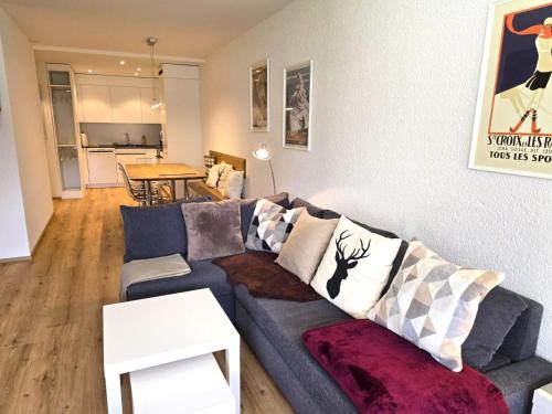 Apartment Triangel C Ronida by Interhome in 帕潘